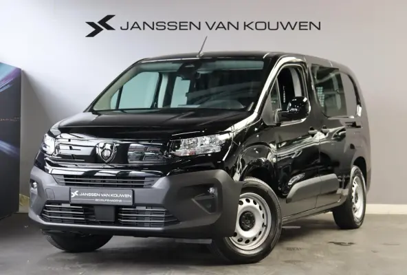 136 Flex Crewcab L2 50 kWh 0% rente / 2+6 jaar garantie / voorraad