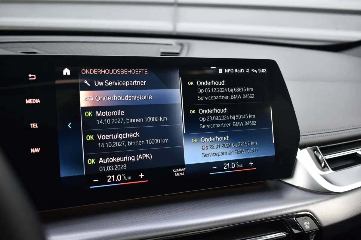xDrive30e M Sport | Pano | Trekhaak | Harman/Kardon | Massage | ACC | Head-Up | Memory seat | Sfeerverlichting |