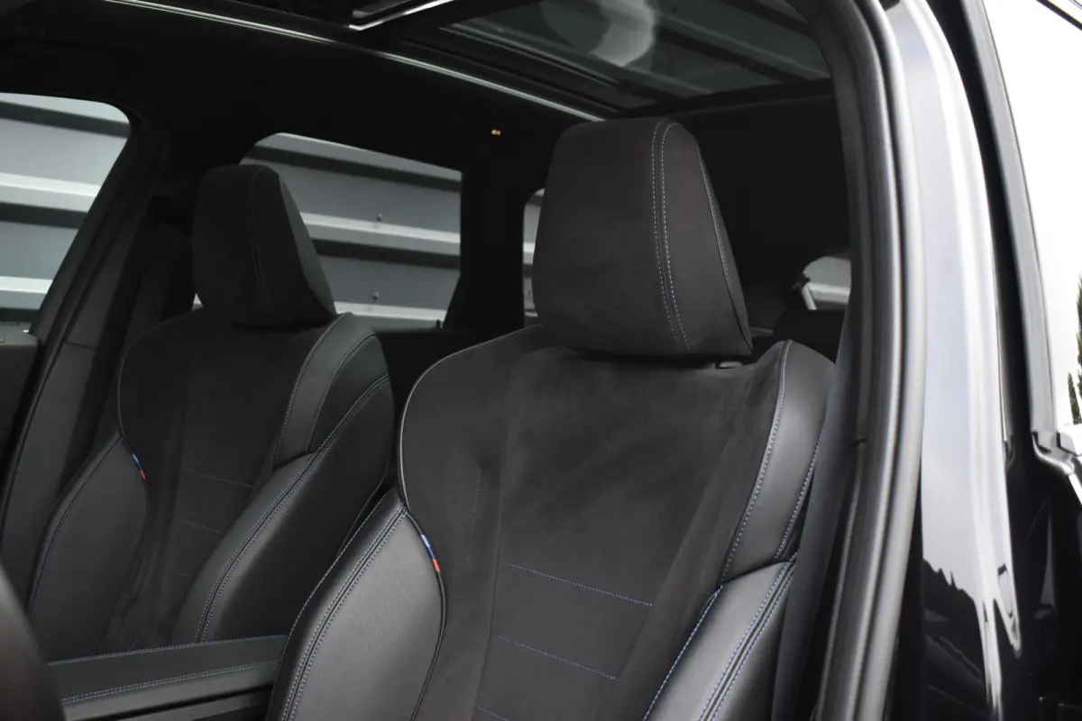 xDrive30e M Sport | Pano | Trekhaak | Harman/Kardon | Massage | ACC | Head-Up | Memory seat | Sfeerverlichting |