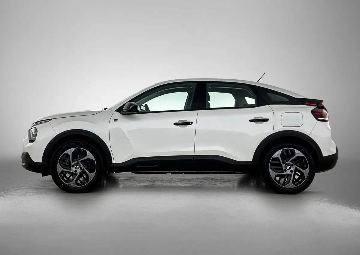 136pk You 50 kWh Automaat | Accu 97% | Apple Carplay/Android Auto | Climate Control | Cruise Control | Camera | FASE 3 | 16"LMV | Parkeersensoren | Warmtepomp |
