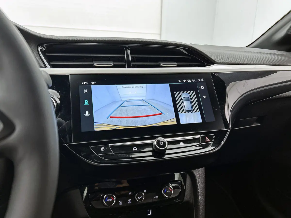 1.2 110pk Hybrid GS Automaat | Navigatie | Climate Control | Cruise Control | Camera | 16"LMV | Keyless Entry/Start | Dodehoekdetectie | Apple Carplay/Android Auto |