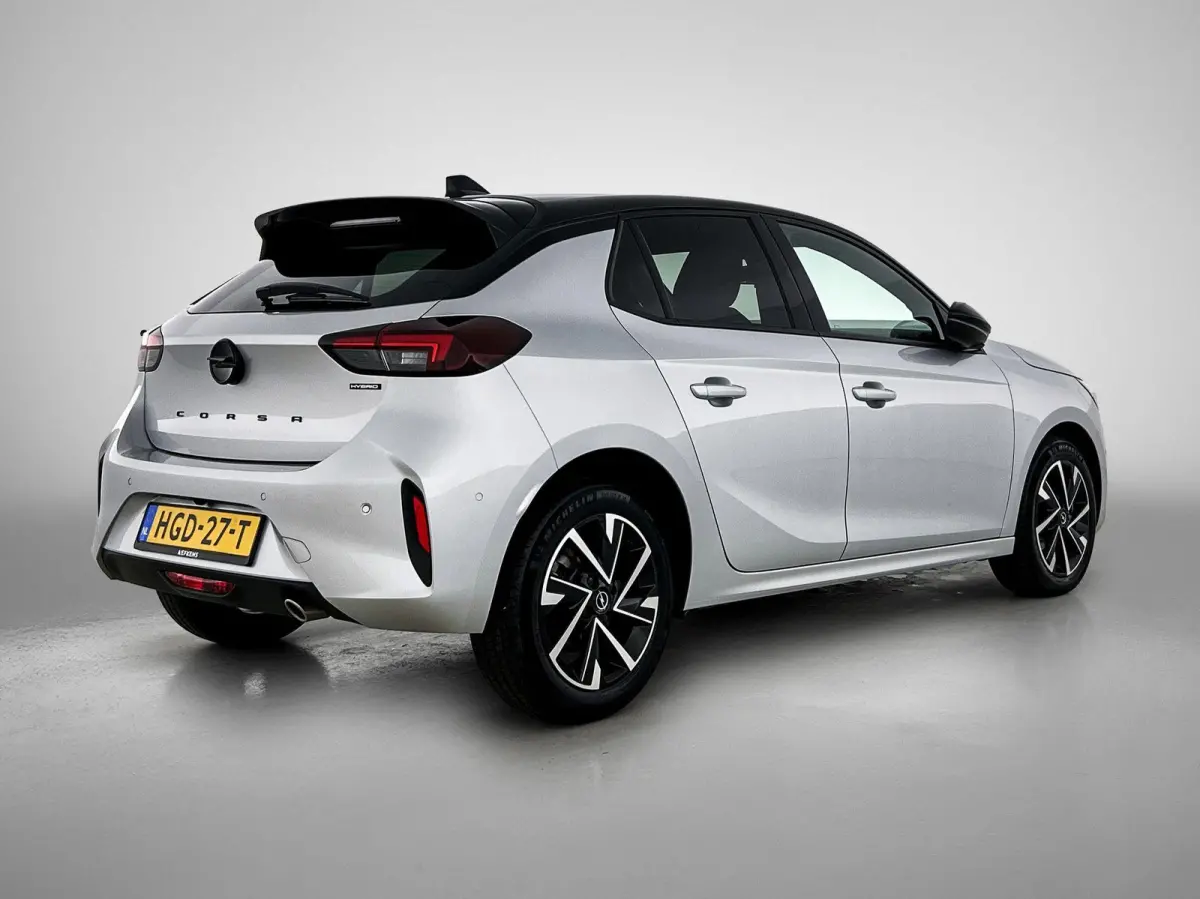 1.2 110pk Hybrid GS Automaat | Navigatie | Climate Control | Cruise Control | Camera | 16"LMV | Keyless Entry/Start | Dodehoekdetectie | Apple Carplay/Android Auto |