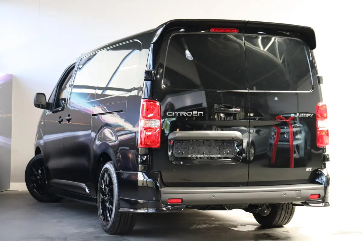 L3 136 75 kWh STX / 0% rente / 2+6 jaar garantie / nieuw te bestellen