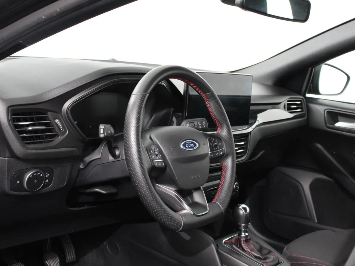 1.0 EcoBoost Hybrid ST Line Navigatie Climate Control Led Dab Camera Parkeer sensoren Cruise Control Lichtmetalen velgen