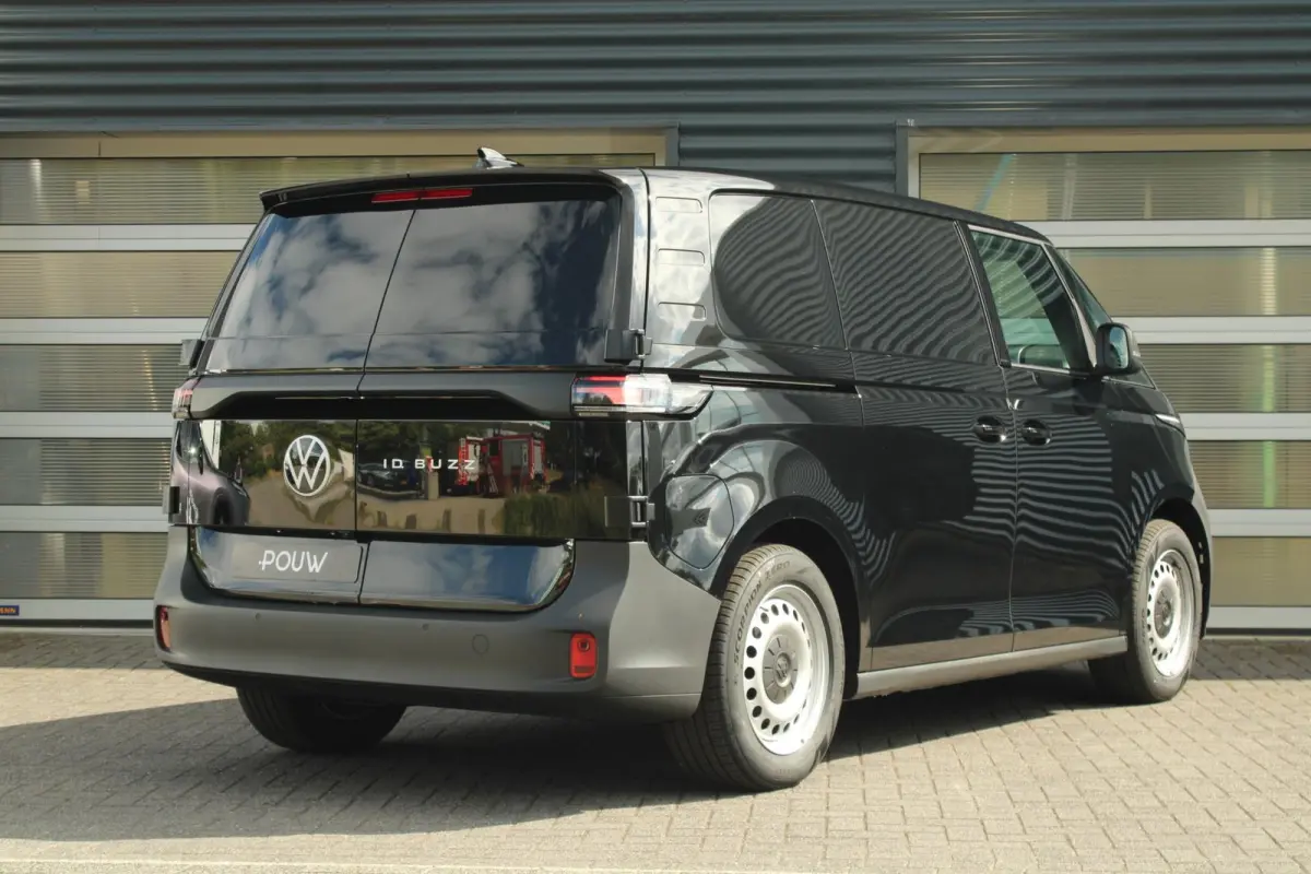 190pk Economy Limited Edition 59 kWh | Stoelverwarming | Trekhaak Wegklapbaar