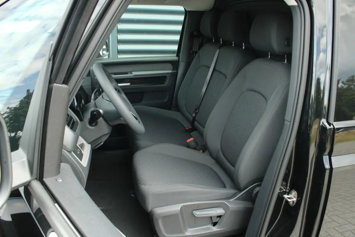 190pk Economy Limited Edition 59 kWh | Stoelverwarming | Trekhaak Wegklapbaar