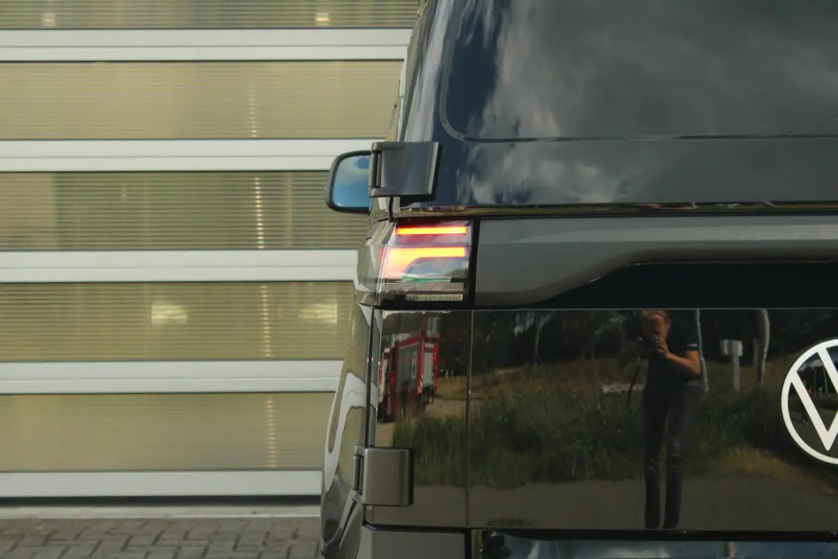 190pk Economy Limited Edition 59 kWh | Stoelverwarming | Trekhaak Wegklapbaar