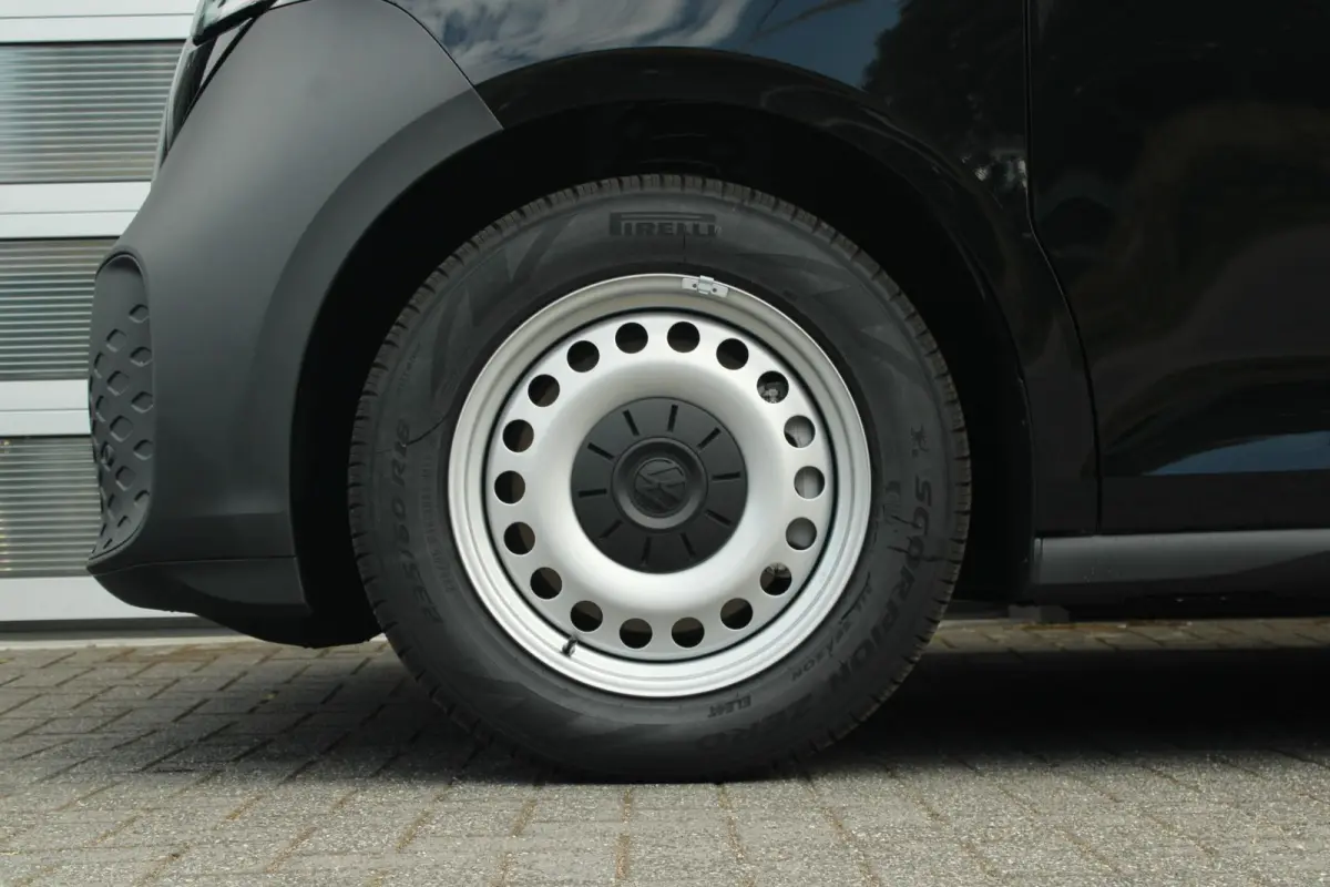 190pk Economy Limited Edition 59 kWh | Stoelverwarming | Trekhaak Wegklapbaar