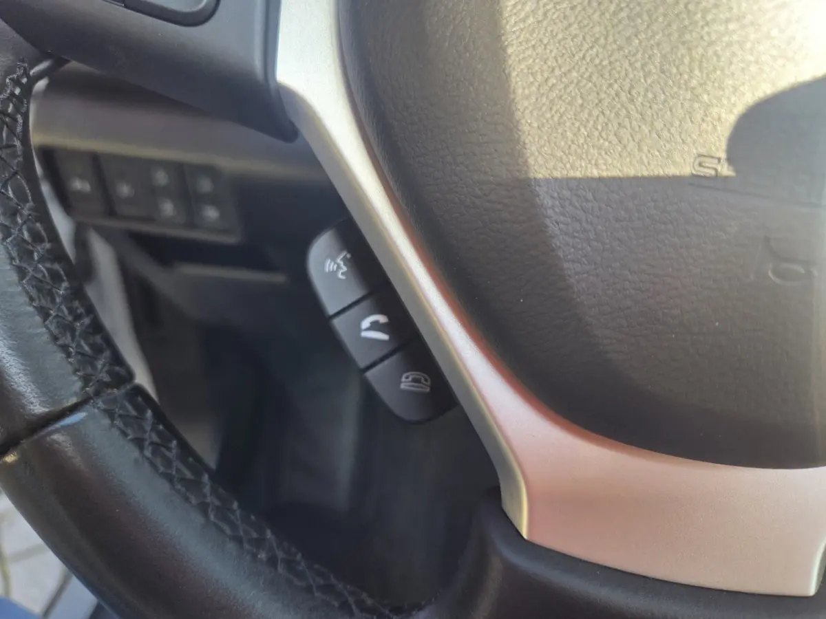 1.4 Boosterjet Style Smart Hybrid/ Trekhaak/ Navigatie/ Parkeersensoren V+A/ Panorama dak/ Rijklaarprijs!