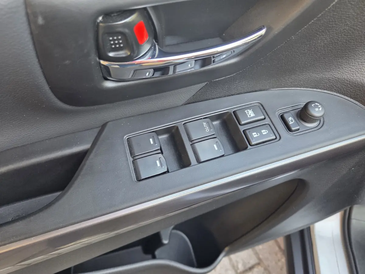 1.4 Boosterjet Style Smart Hybrid/ Trekhaak/ Navigatie/ Parkeersensoren V+A/ Panorama dak/ Rijklaarprijs!