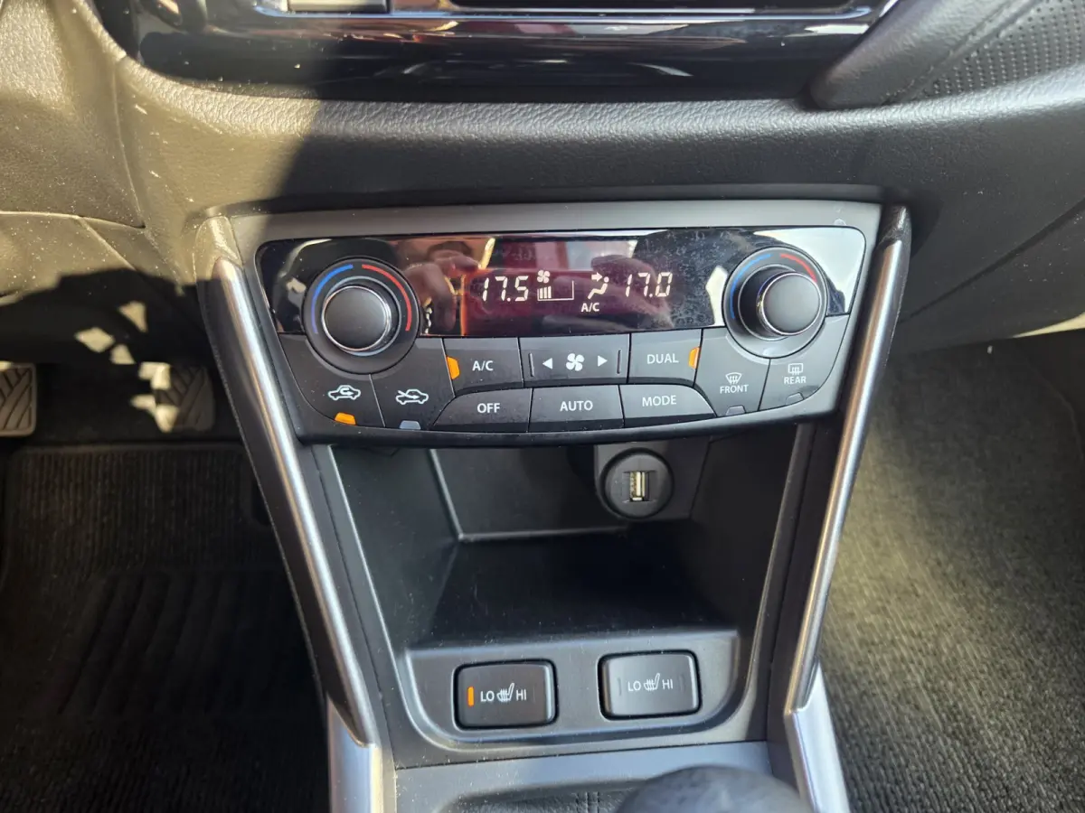 1.4 Boosterjet Style Smart Hybrid/ Trekhaak/ Navigatie/ Parkeersensoren V+A/ Panorama dak/ Rijklaarprijs!
