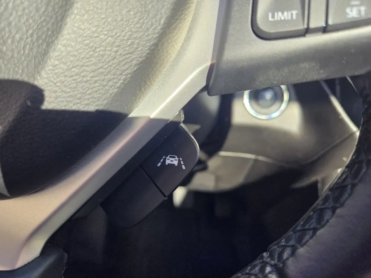 1.4 Boosterjet Style Smart Hybrid/ Trekhaak/ Navigatie/ Parkeersensoren V+A/ Panorama dak/ Rijklaarprijs!