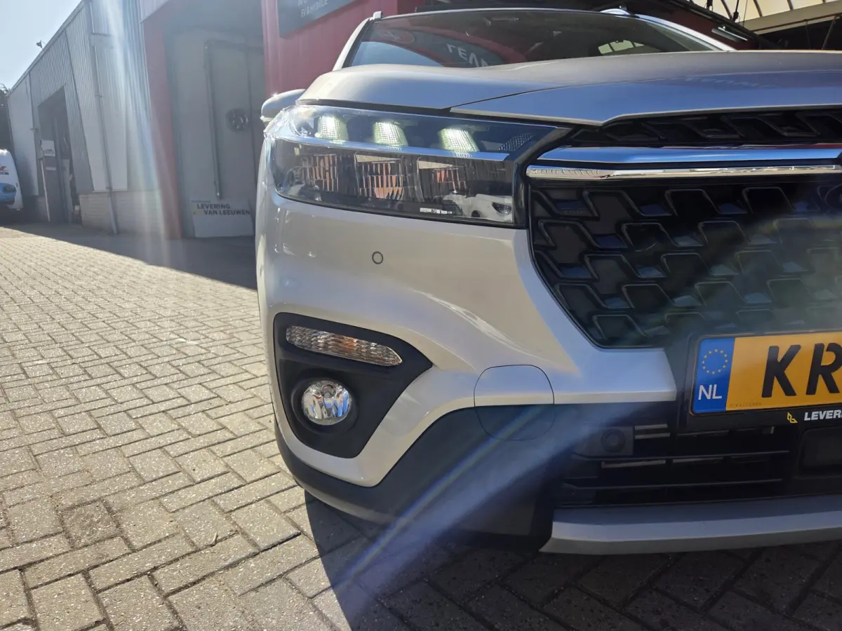 1.4 Boosterjet Style Smart Hybrid/ Trekhaak/ Navigatie/ Parkeersensoren V+A/ Panorama dak/ Rijklaarprijs!