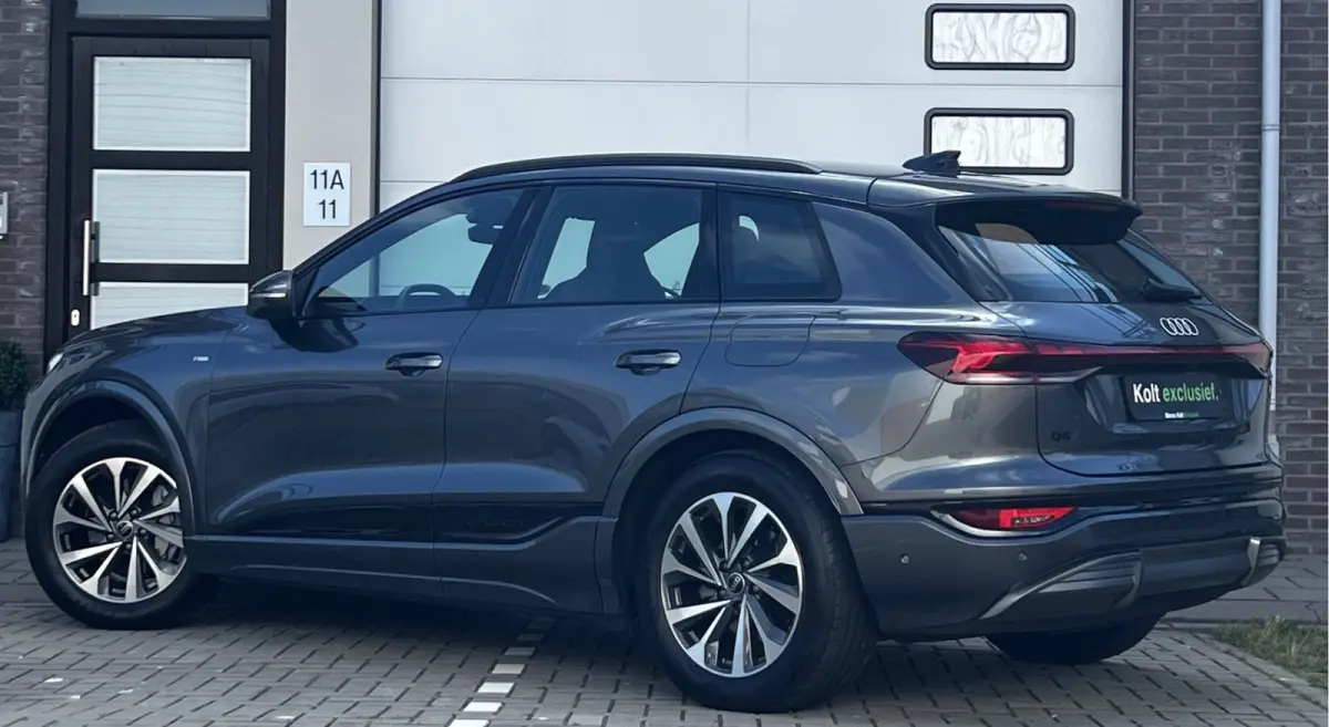 S edition performance S-Line 306 PK | S-Line Seats | 541 KM Actieradius WLTP | Trekhaak 2000 KG | Leder + Alcantara | Navi | 360 Camera | 306PK | 20" LM Velgen | 1e Eigenaar!
