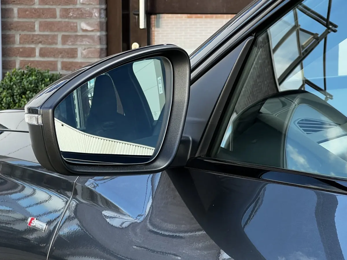 S edition performance S-Line 306 PK | S-Line Seats | 541 KM Actieradius WLTP | Trekhaak 2000 KG | Leder + Alcantara | Navi | 360 Camera | 306PK | 20" LM Velgen | 1e Eigenaar!