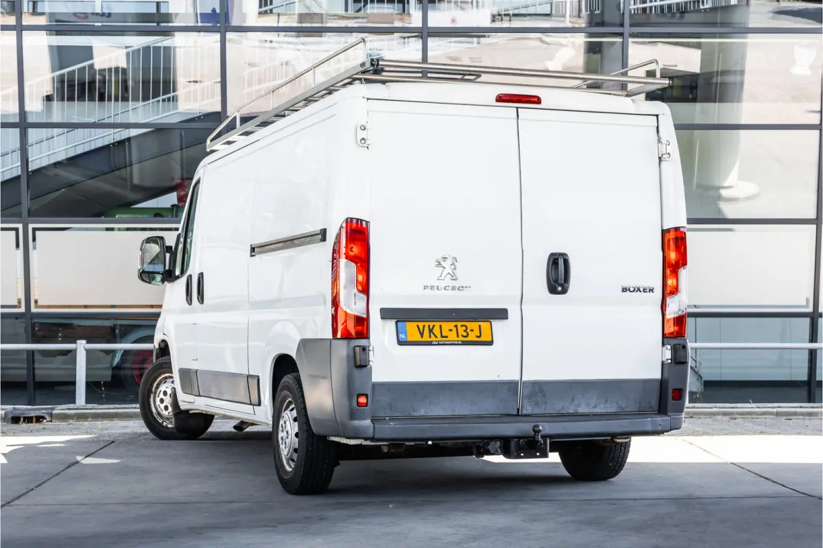 330 2.2 HDI L2H1 | L+R Schuifdeur | Airco | Bluetooth | Trekhaak | 6 versnellingen | Betimmering | Imperiaal | Nieuwe APK