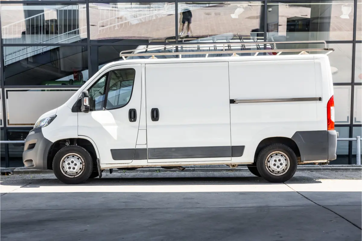 330 2.2 HDI L2H1 | L+R Schuifdeur | Airco | Bluetooth | Trekhaak | 6 versnellingen | Betimmering | Imperiaal | Nieuwe APK