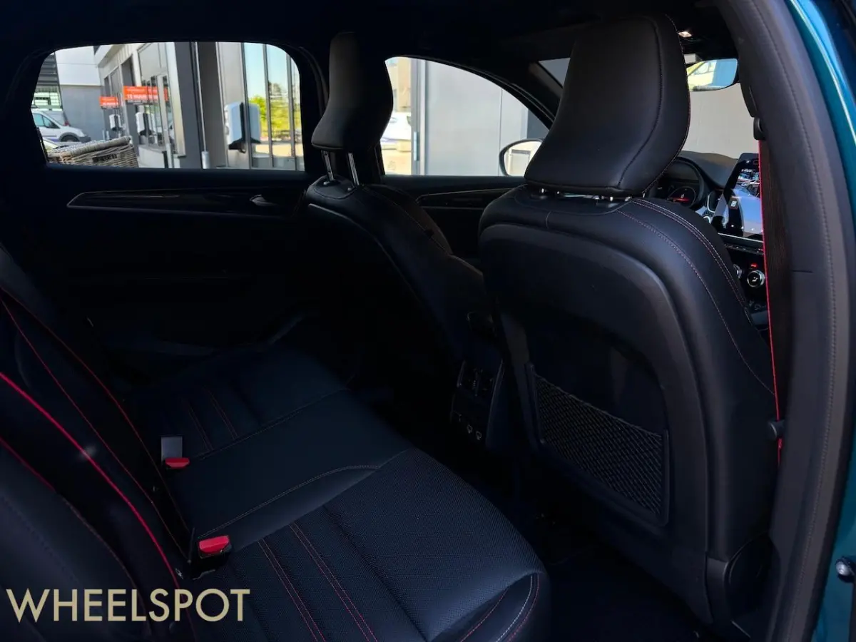 1.6 E-Tech Hybrid 145 R.S. Line|Leer|Carbon