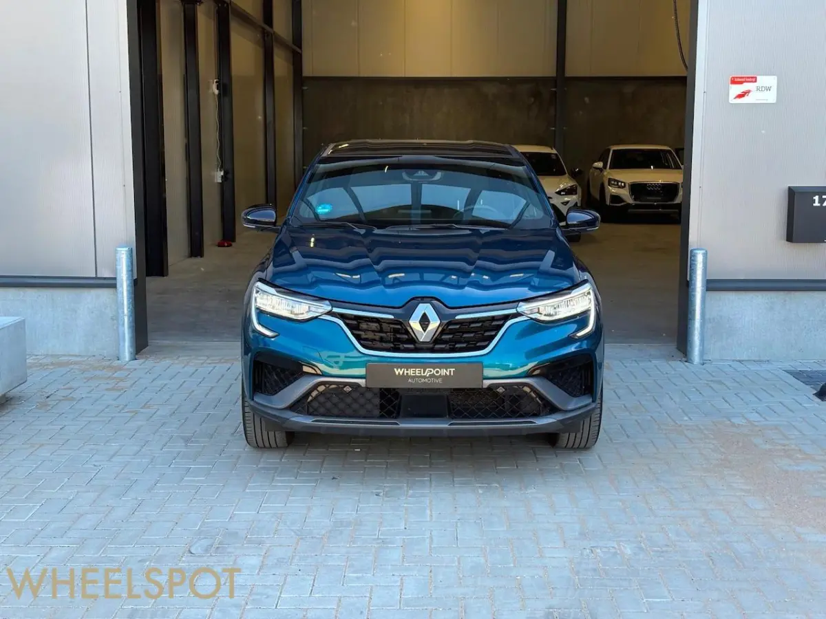 1.6 E-Tech Hybrid 145 R.S. Line|Leer|Carbon