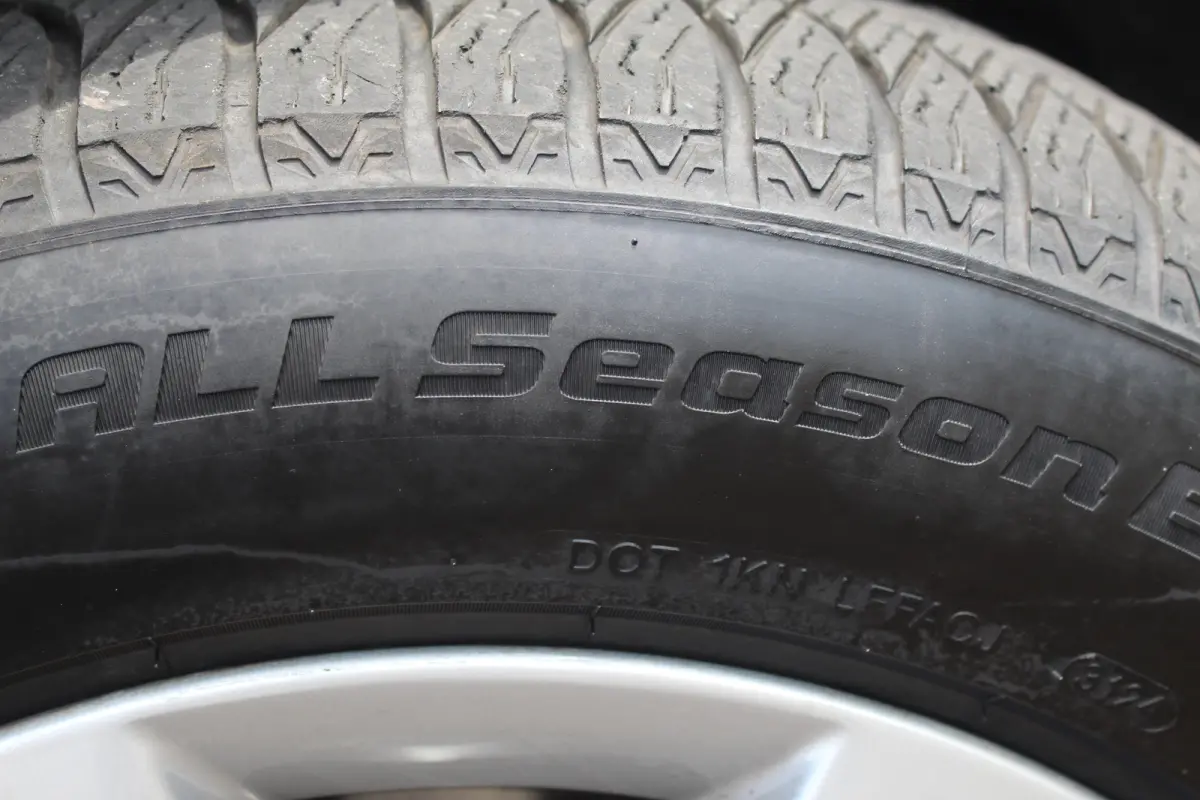 1.5 Cooper ALL4 Chili | Leder | Camera | Elek. Achterklep | Elek. Stoel | Stoelverw. | Climate | LED | Cruise | Stoelverwarming | Leder | Elek. Achterklep | Elek. Stoel | Climate | Camera | 