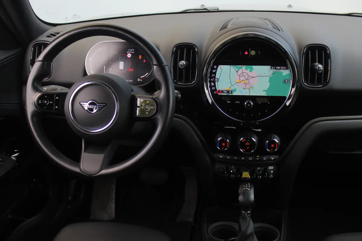 1.5 Cooper ALL4 Chili | Leder | Camera | Elek. Achterklep | Elek. Stoel | Stoelverw. | Climate | LED | Cruise | Stoelverwarming | Leder | Elek. Achterklep | Elek. Stoel | Climate | Camera | 