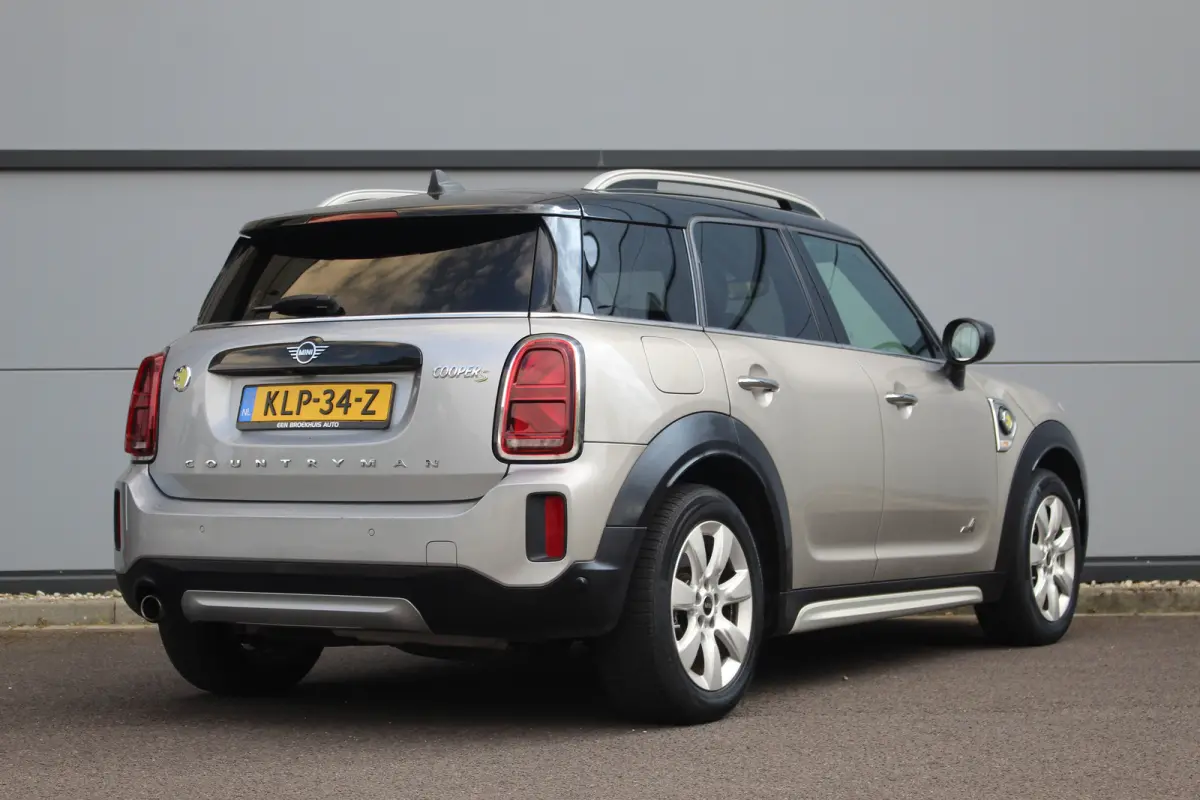1.5 Cooper ALL4 Chili | Leder | Camera | Elek. Achterklep | Elek. Stoel | Stoelverw. | Climate | LED | Cruise | Stoelverwarming | Leder | Elek. Achterklep | Elek. Stoel | Climate | Camera | 