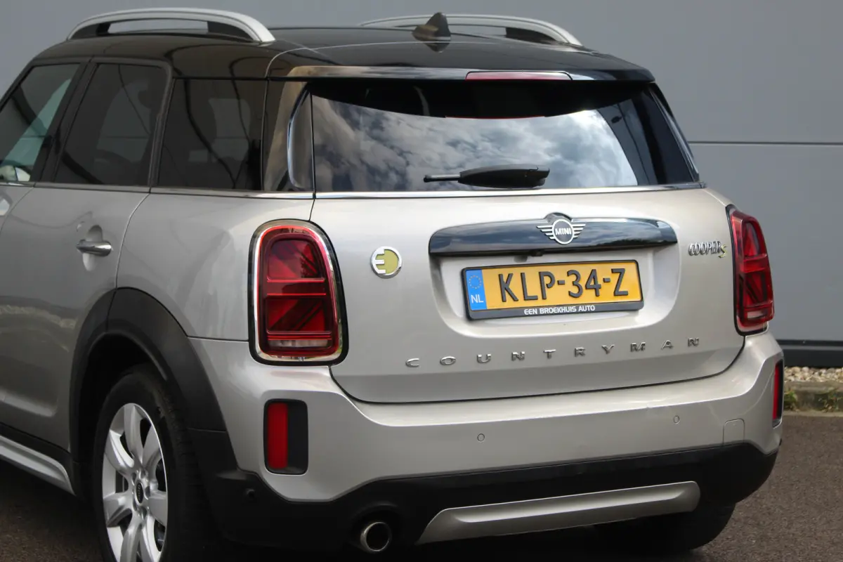 1.5 Cooper ALL4 Chili | Leder | Camera | Elek. Achterklep | Elek. Stoel | Stoelverw. | Climate | LED | Cruise | Stoelverwarming | Leder | Elek. Achterklep | Elek. Stoel | Climate | Camera | 