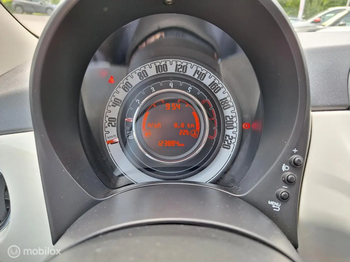0.9 TWINAIR TURBO POPSTAR • Airco •