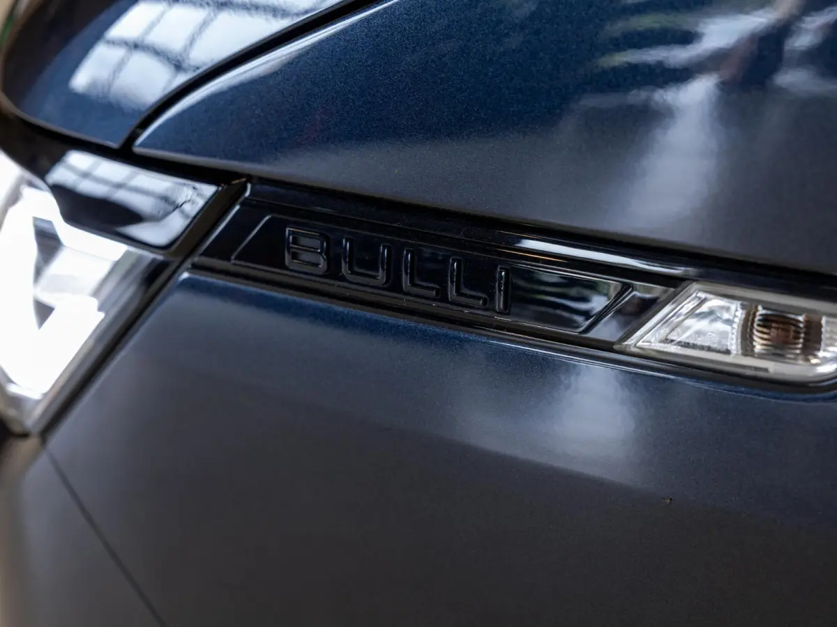 2.0 TDI L2H1 30 Bulli 75 Edition / 204pk / Achteruitrij camera / Stoelverwarming / Leder / Virtual cockpit /