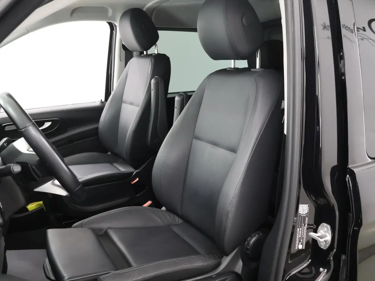 119 CDI | Aut. | L3 | Select | Dubbele Cabine | Edition | LM Velgen | Spoilerpakket | 5-zits | Trekhaak | Navigatie | Parkeercamera | Certified