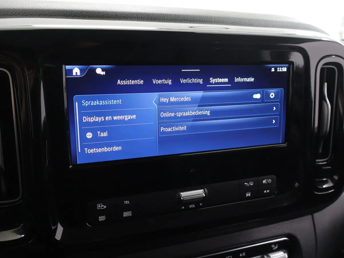 119 CDI | Aut. | L3 | Select | Dubbele Cabine | Edition | LM Velgen | Spoilerpakket | 5-zits | Trekhaak | Navigatie | Parkeercamera | Certified