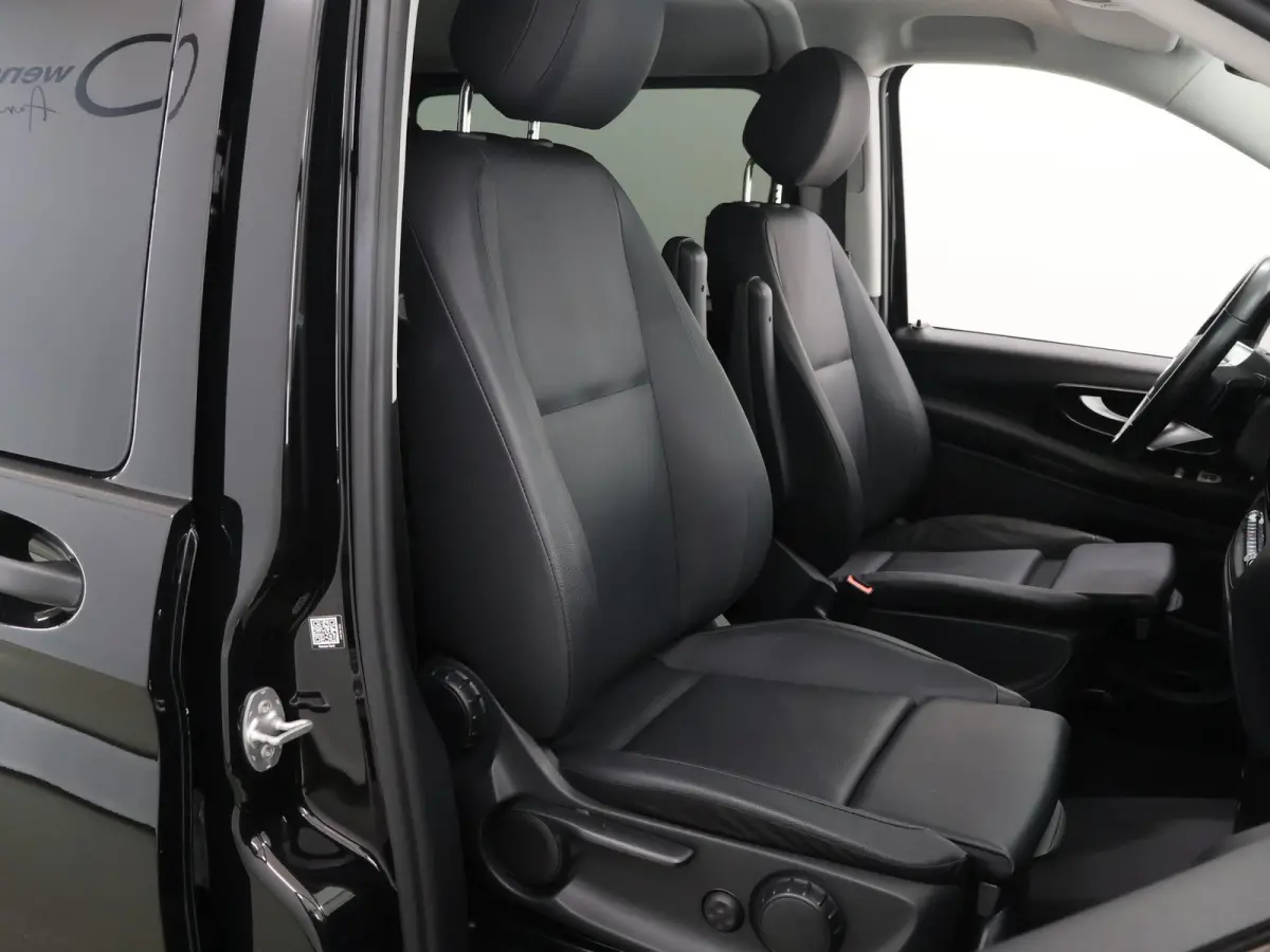 119 CDI | Aut. | L3 | Select | Dubbele Cabine | Edition | LM Velgen | Spoilerpakket | 5-zits | Trekhaak | Navigatie | Parkeercamera | Certified