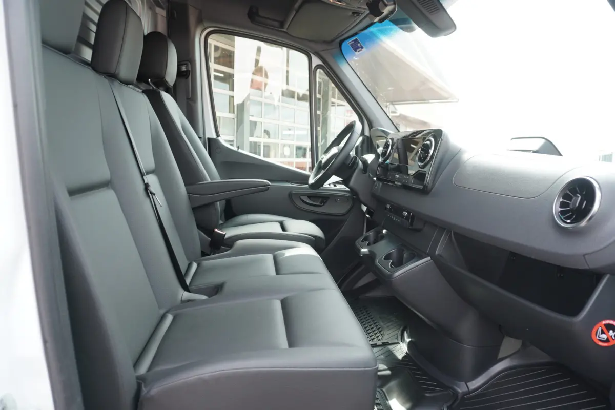 319 CDI 191PK L2H2 RWD Pro Automaat nr.V149 | Airco | Cruise | Camera | geveerde stoel | Trekgewicht 3.500KG