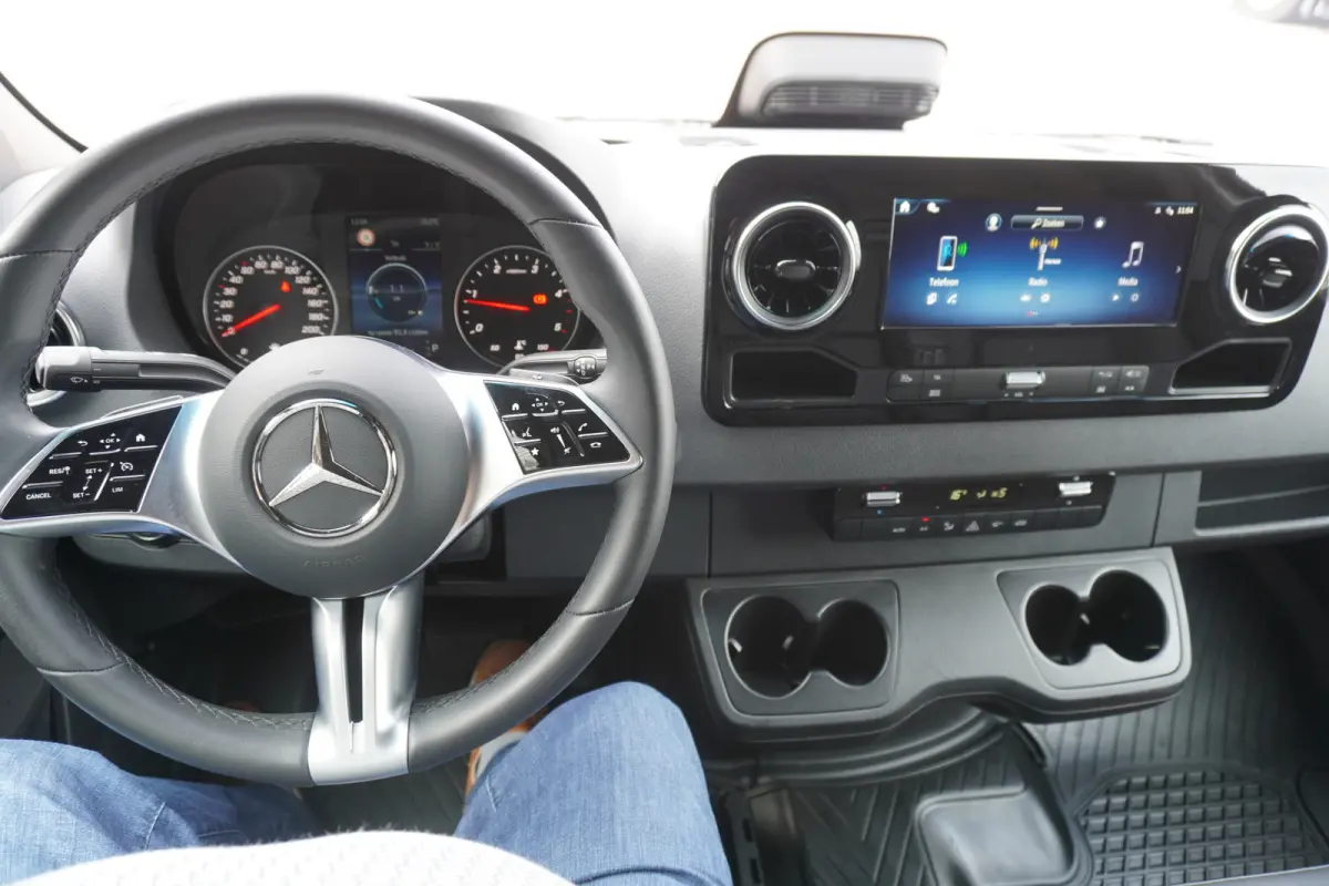 319 CDI 191PK L2H2 RWD Pro Automaat nr.V149 | Airco | Cruise | Camera | geveerde stoel | Trekgewicht 3.500KG