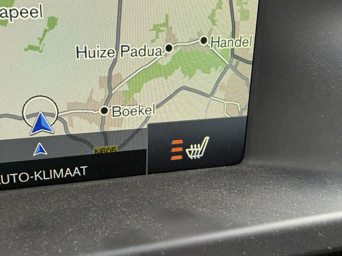 2.0 D3 Polar+ | Panoramadak | Navigatie | Lederen Bekleding | Elektrische Achterklep |