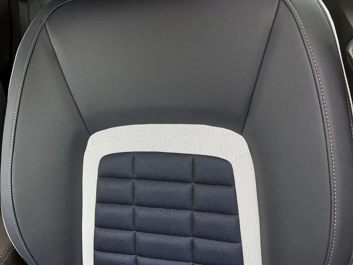 Collection 113pk Extended Range 54 kWh | Keyless Entry | Climate Control | Apple Carplay/Android Auto | Led Koplampen | Achteruitrijcamera |