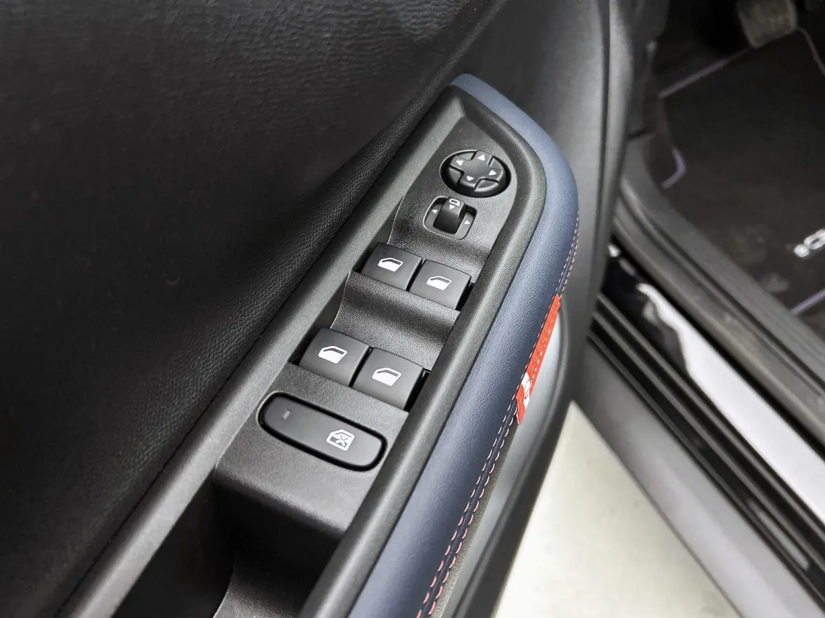 Collection 113pk Extended Range 54 kWh | Keyless Entry | Climate Control | Apple Carplay/Android Auto | Led Koplampen | Achteruitrijcamera |