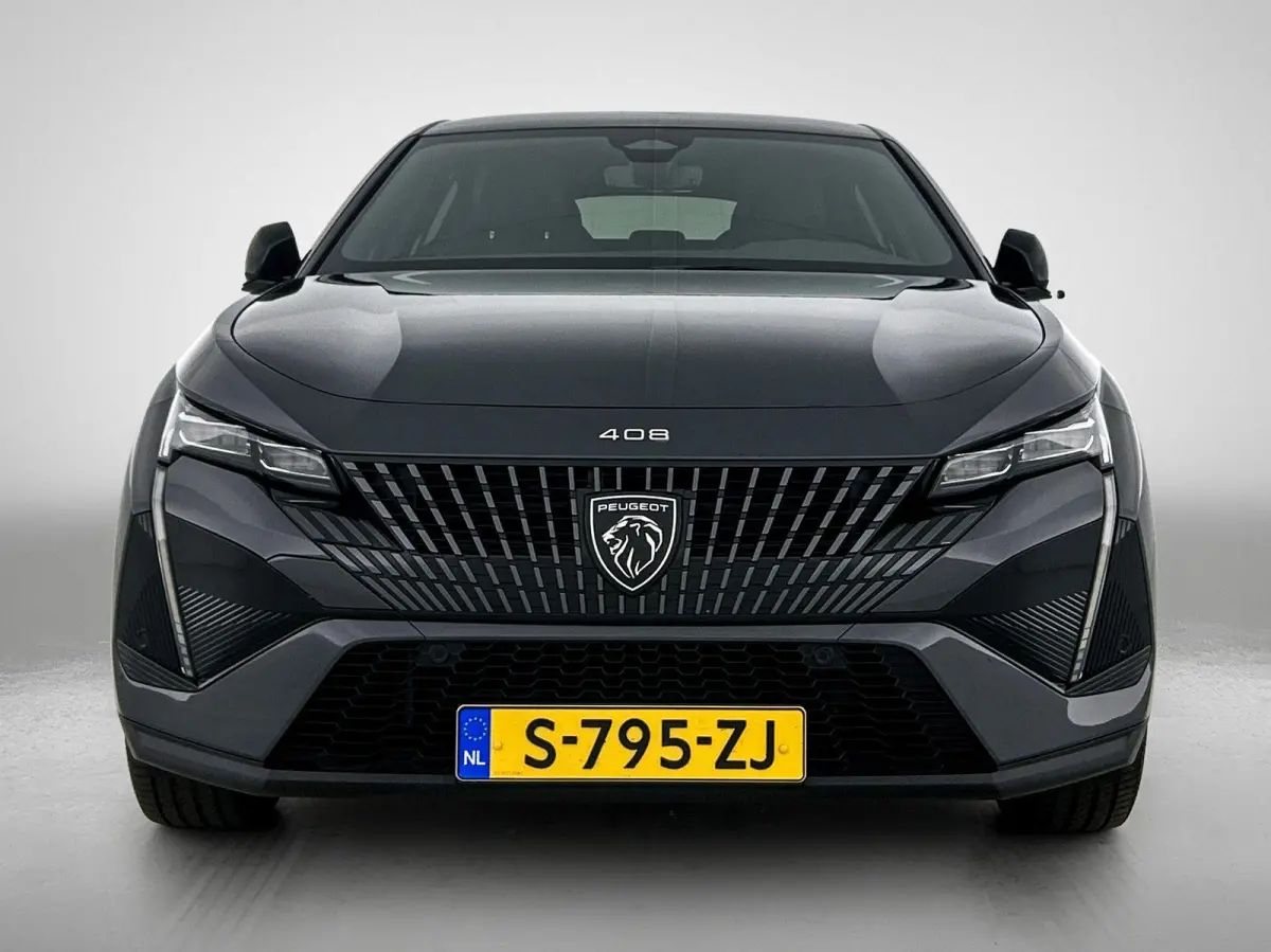 GT 130pk Automaat | Lage kilometerstand | Navigatie | Achteruitrijcamera | Matrix LED koplampen | Leder/Alcantara | Handsfree Achterklep | Adaptieve Cruise Control | Keyless | Stoel- en stuu