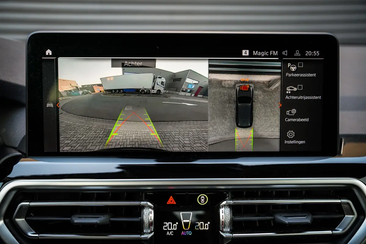 XDrive30e Business Edition Plus | Clima | Cruise | Metalic | 360 camera | Leder | Mooi! |