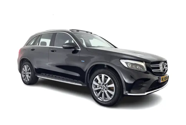 350e 4MATIC Ambition (Plug-In) Aut. *PANO | LEATHER-MICROFIBRE | FULL-LED | NAVI-FULLMAP | CAMERA | BLINDSPOT | HEATED-SPORTSEATS | SHIFTPADDLES | ECC | PDC | CRUISE | 19''ALU*
