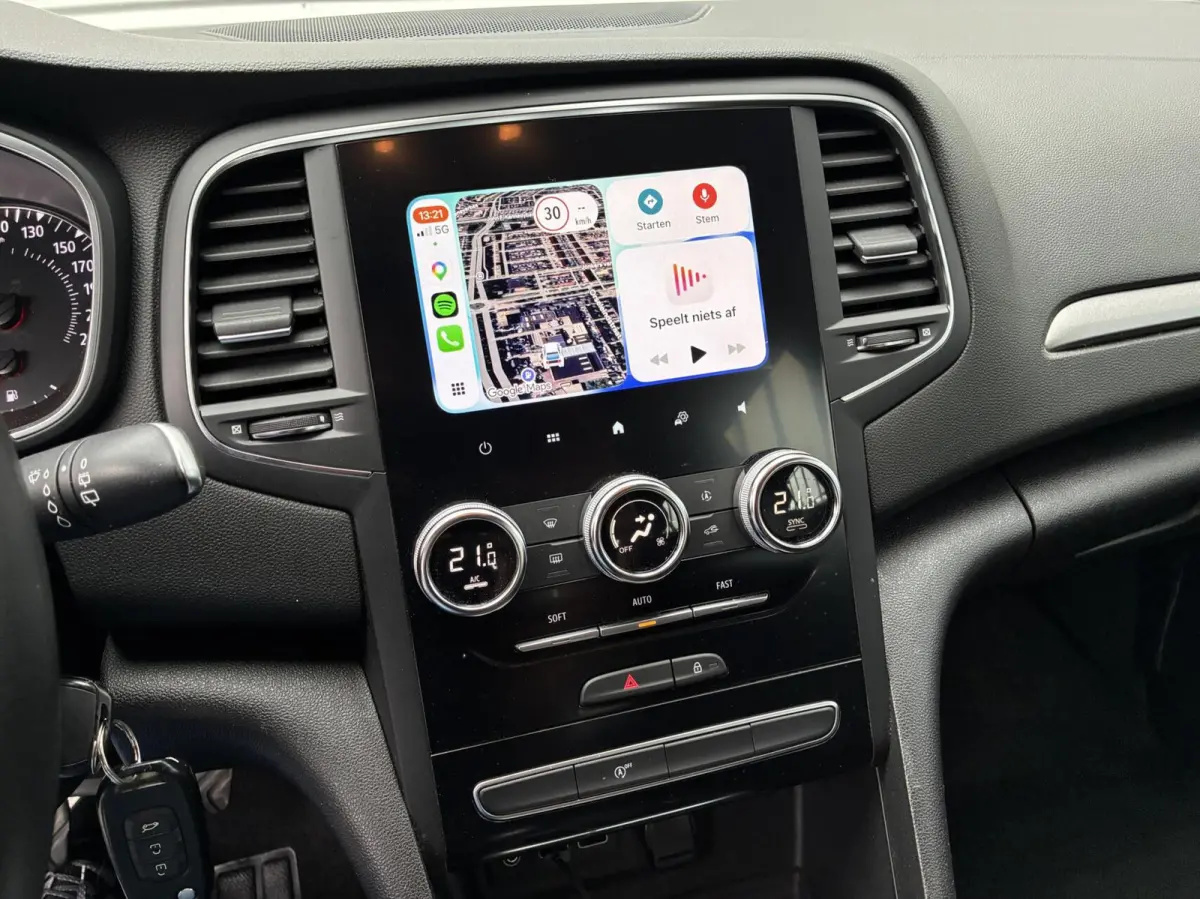 1.3 TCe Equilibre Cruise Airco 2022 Eerste Eigenaar Vol Opties Perfecte Staat Navi Carplay Led