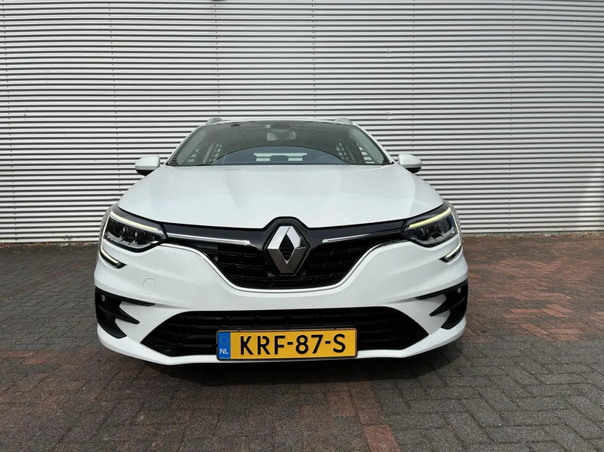 1.3 TCe Equilibre Cruise Airco 2022 Eerste Eigenaar Vol Opties Perfecte Staat Navi Carplay Led