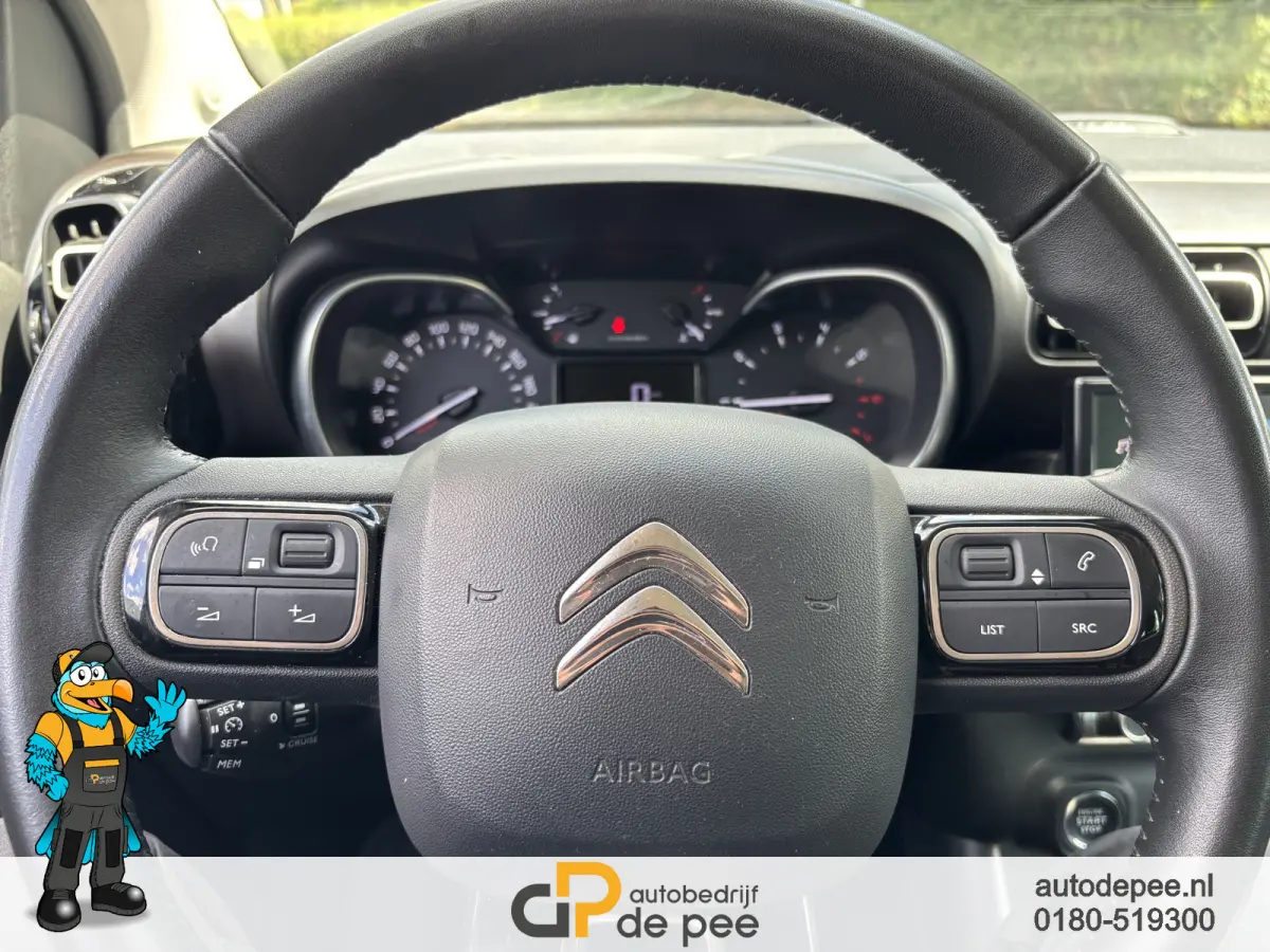 1.2 PureTech S&S Shine GARANTIE/CRUISE/CLIMA/CARPLAY/PARKEERSENS. V+A/CAMERA/KEYLESS/LICHTMETAAL rijklaarprijs!