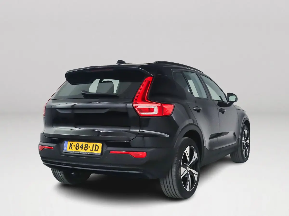 P8 AWD R-Design | Panoramadak | 360° camera | Harman Kardon | Stoel- en Stuurverwarming
