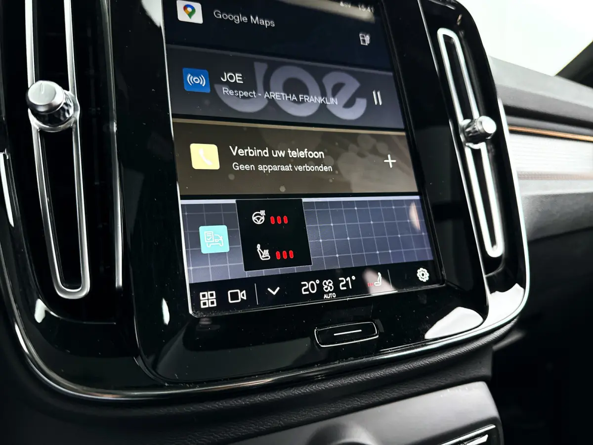 P8 AWD R-Design | Panoramadak | 360° camera | Harman Kardon | Stoel- en Stuurverwarming