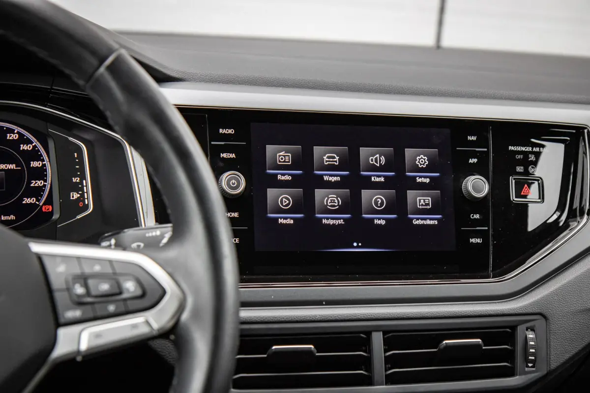 1.0 TSI 110pk R-Line Business | Stoelverwarrming | Keyless Entry/start | Matrix LED Koplampen