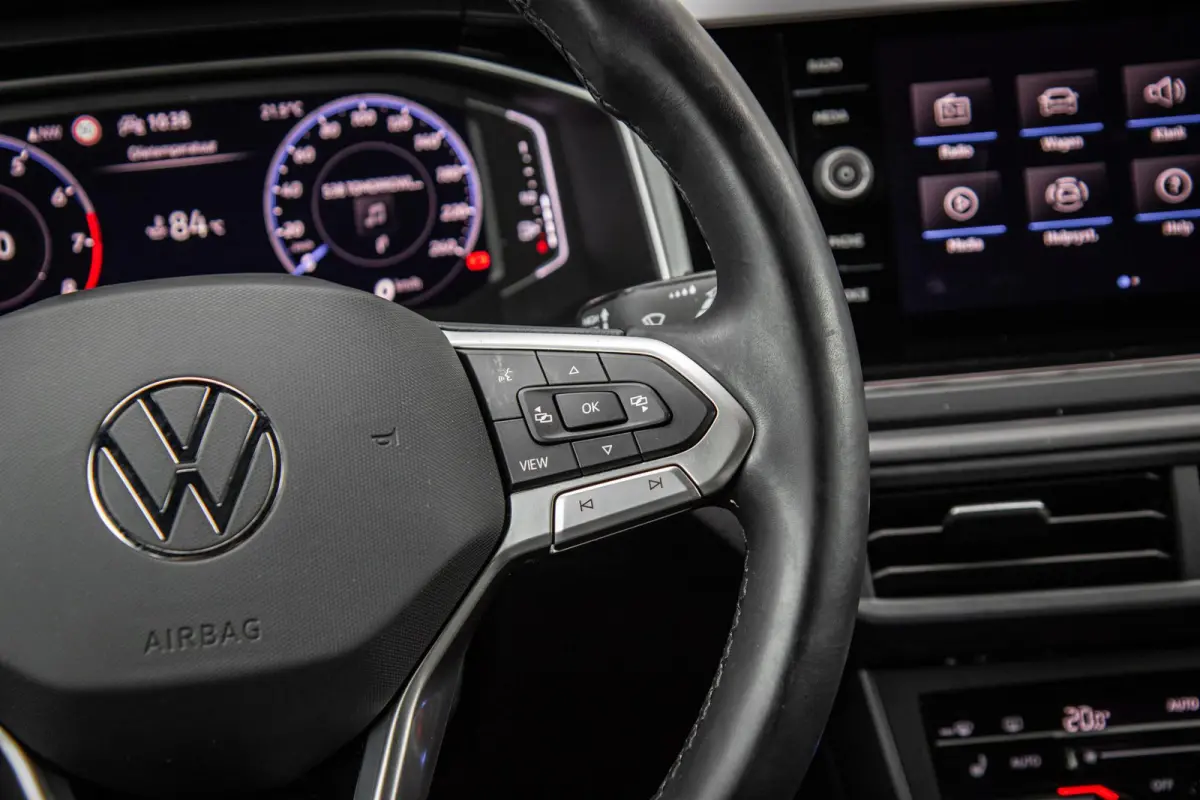 1.0 TSI 110pk R-Line Business | Stoelverwarrming | Keyless Entry/start | Matrix LED Koplampen