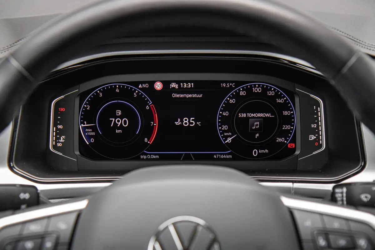 1.0 TSI 110pk Life | Trekhaak Afneembare | Cruise Control Adaptief | Lichtmetalen Velgen 17''