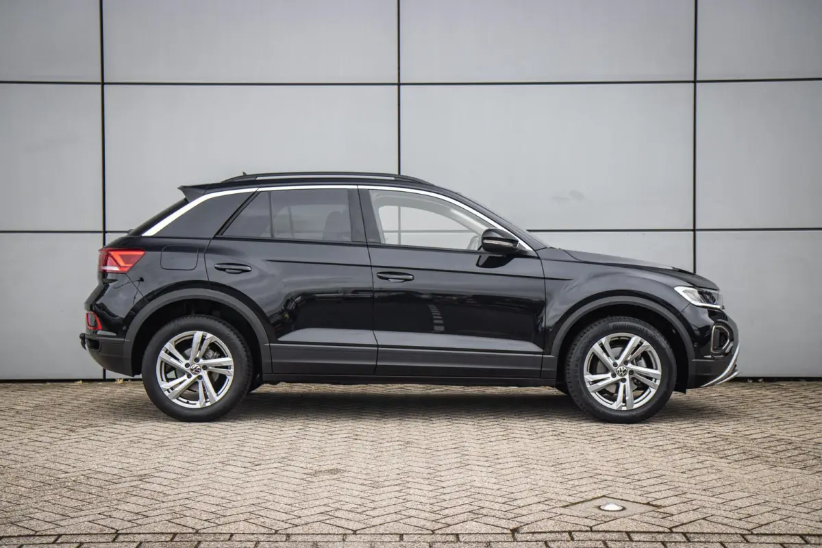 1.0 TSI 110pk Life | Trekhaak Afneembare | Cruise Control Adaptief | Lichtmetalen Velgen 17''