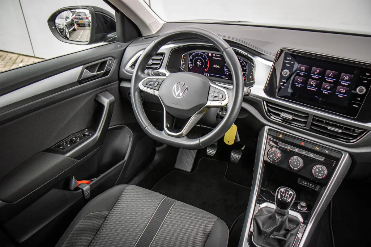 1.0 TSI 110pk Life | Trekhaak Afneembare | Cruise Control Adaptief | Lichtmetalen Velgen 17''